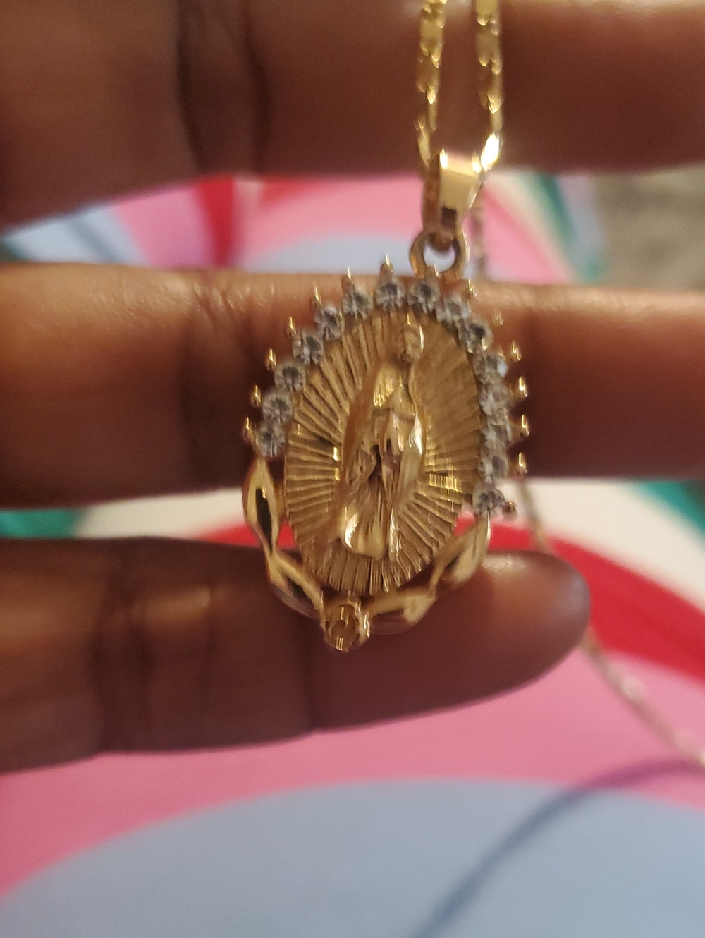 Gold Necklace With Pendant